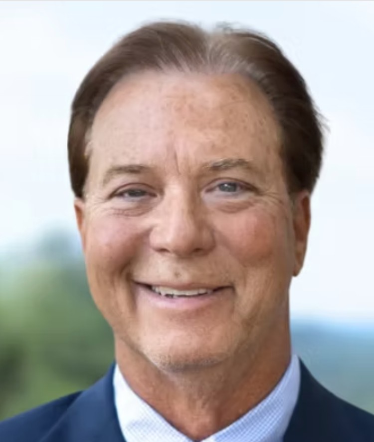 Chuck Summers